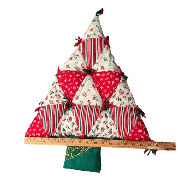 2 Quilted Patchwork Christmas Trees 22” Wall Hangings Pillows Vintage Kitsch - Picture 6 of 13